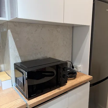 Mali I Robit Cozy Apartamento Golem (Tirana)